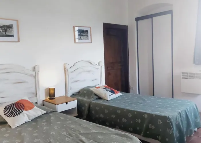 Holiday home 1st Floor In 18th Century Character House