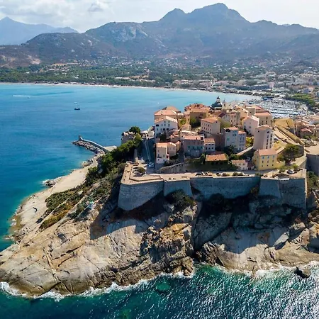 1st Floor In 18th Century Character House 別荘