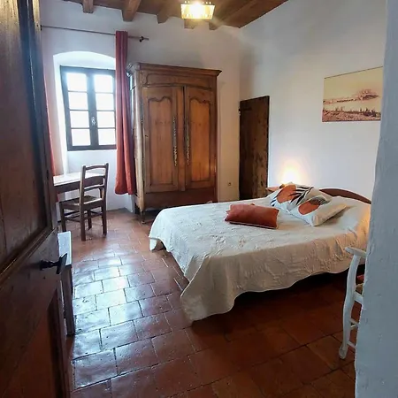 1st Floor In 18th Century Character House Ferienhaus *