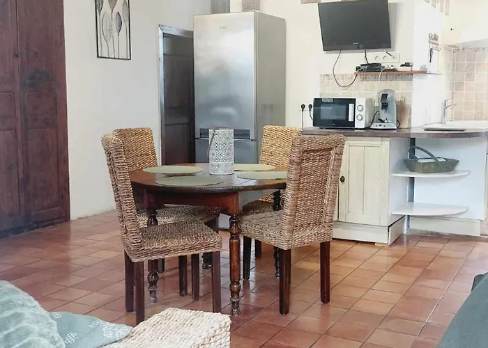 1st Floor In 18th Century Character House Nyaraló